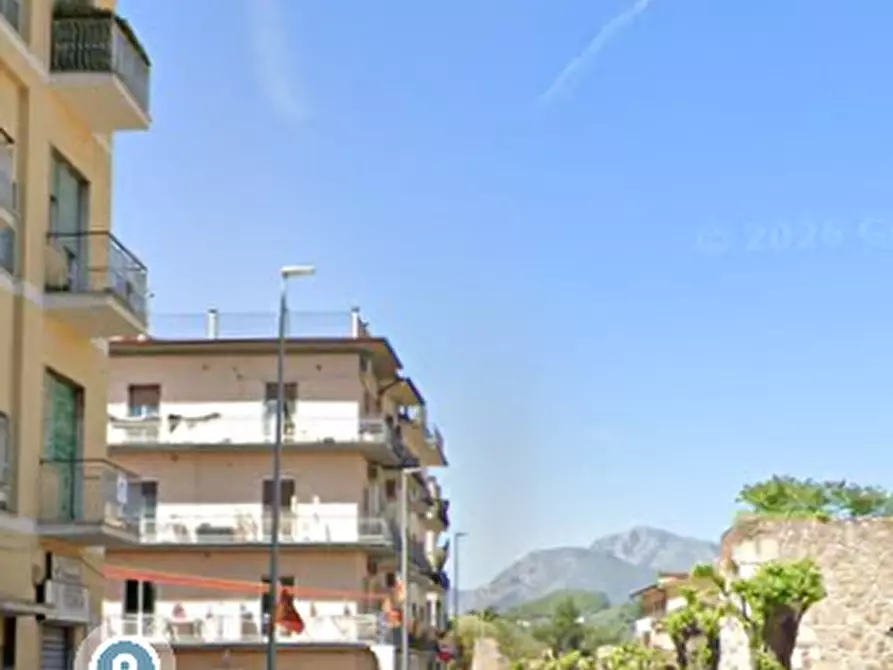 Immagine 4 di Negozio in vendita  in Via Torre della Catena a Benevento