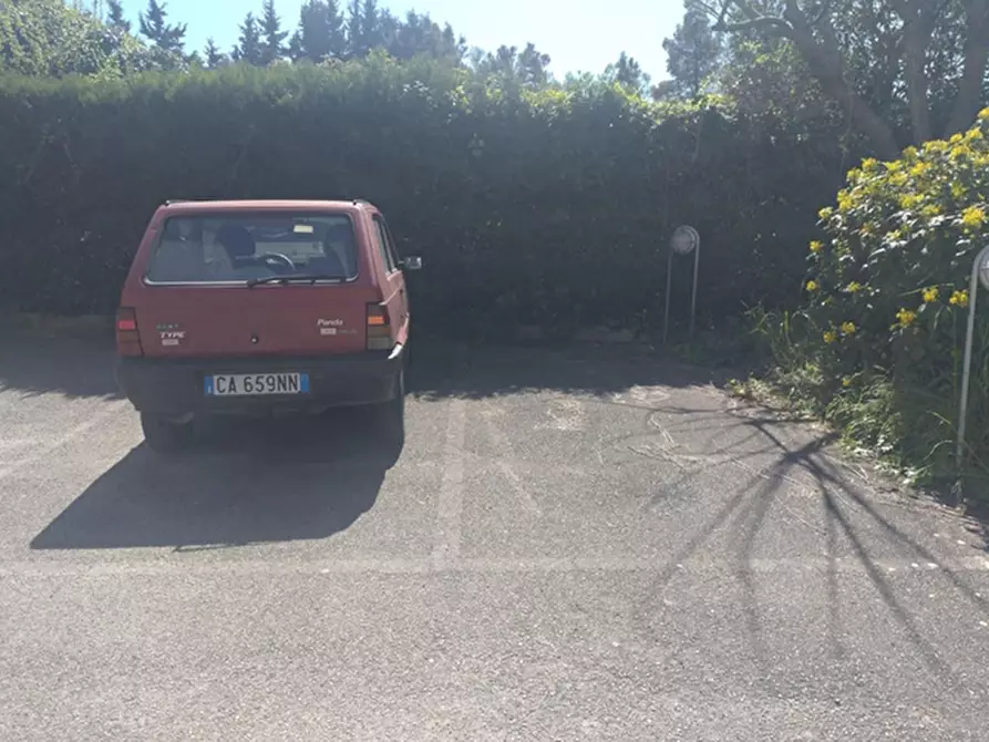 Immagine 2 di Posto auto in vendita  in Via Compagna a Benevento