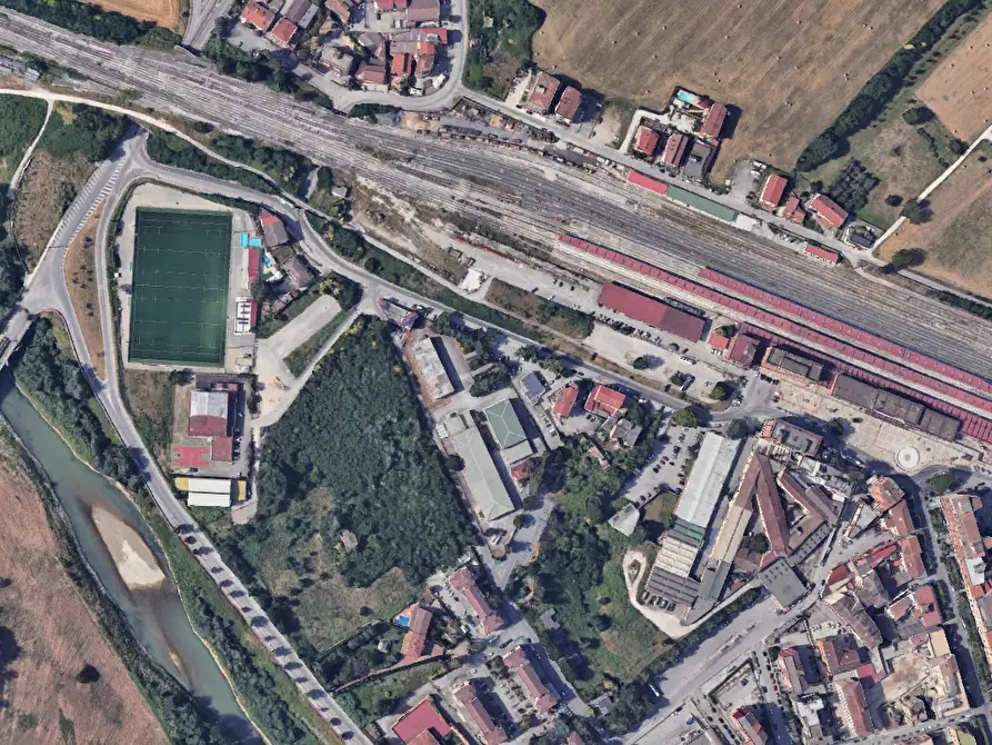 Immagine 15 di Posto auto in vendita  in Via Compagna a Benevento