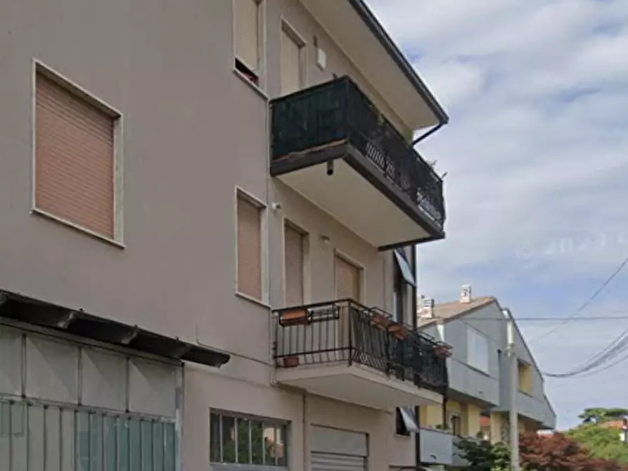 Immagine 7 di Appartamento in vendita  in Via Monte Pasubio a Montecchio Maggiore