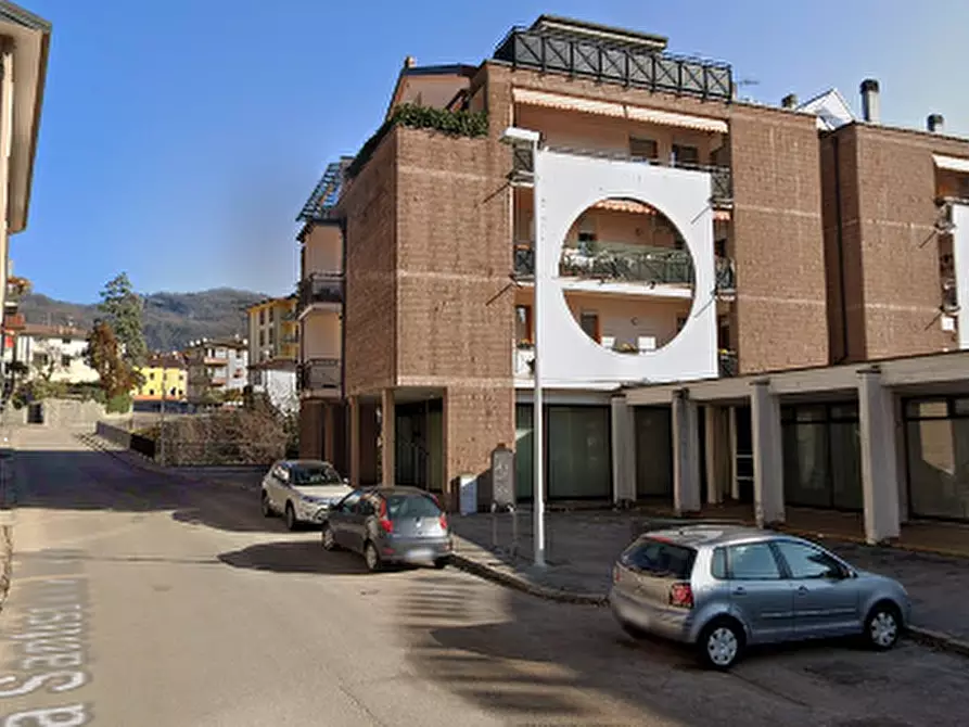 Immagine 6 di Ufficio in vendita  in Via Santissima Trinità a Valdagno