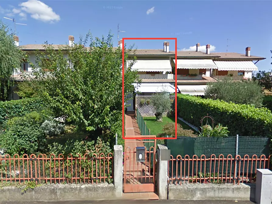Immagine 3 di Porzione di casa in vendita  in Via Antonio Salieri a Zermeghedo