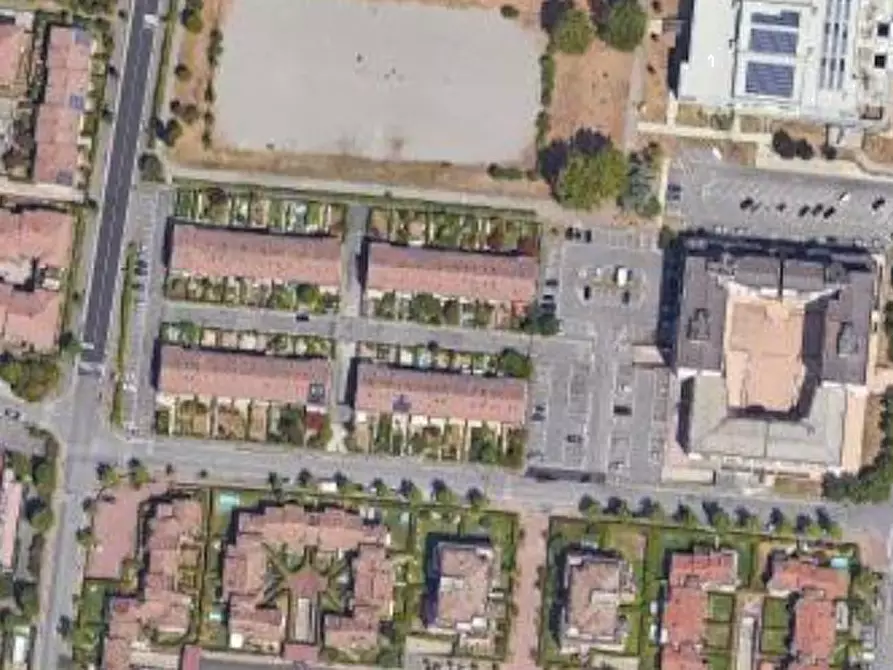 Immagine 13 di Negozio in vendita  in Via Pio la Torre a Roncadelle