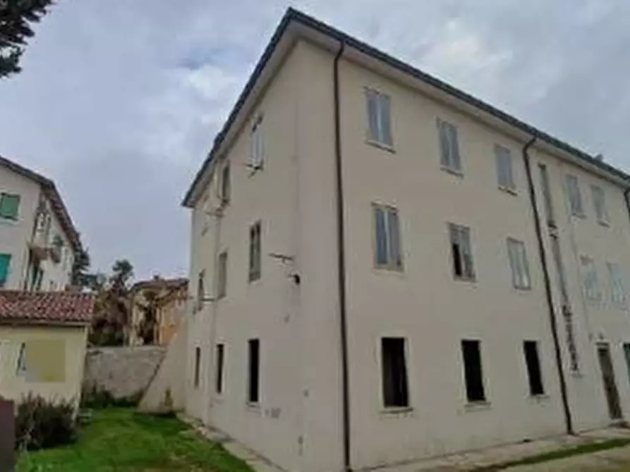Immagine 2 di Appartamento in vendita  in Viale Riviera Berica a Vicenza