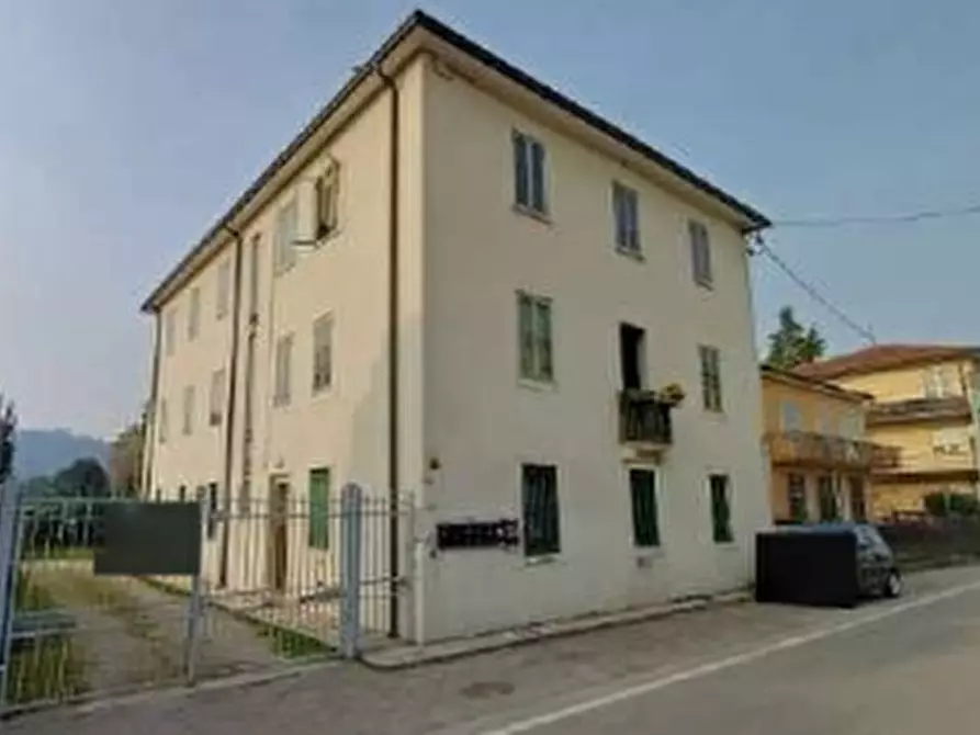 Immagine 12 di Appartamento in vendita  in Viale Riviera Berica a Vicenza