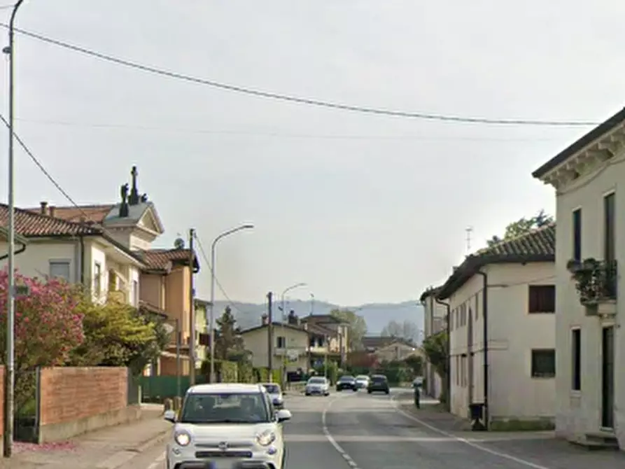 Immagine 18 di Appartamento in vendita  in Viale Riviera Berica a Vicenza