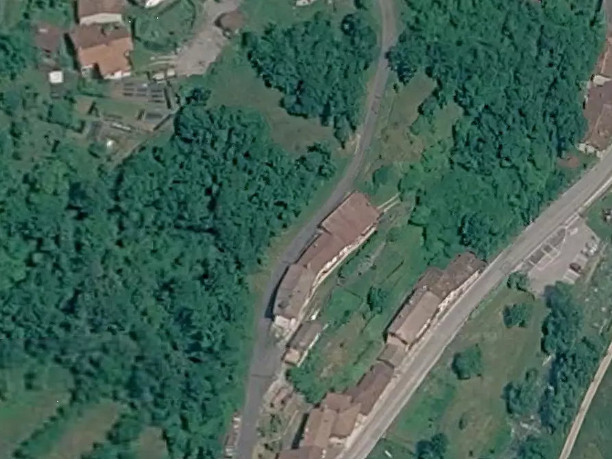 Immagine 16 di Rustico / casale in vendita  in Localita' Fusine in Piazza Libertà a Posina
