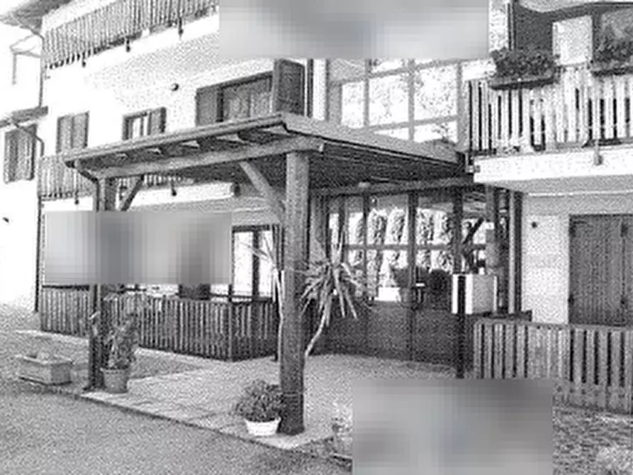 Immagine 3 di Appartamento in vendita  in Via Don Pierfrancesco Bassi a Piancogno