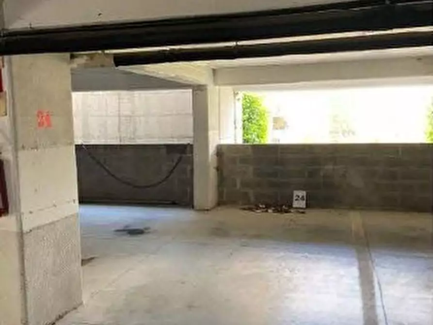 Immagine 1 di Posto auto in vendita  in Via Monte Terminillo a L'aquila