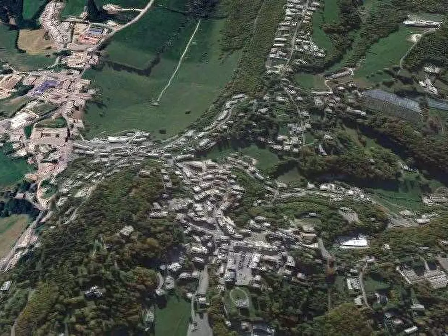 Immagine 13 di Porzione di casa in vendita  in Via Roma a Bosco Chiesanuova