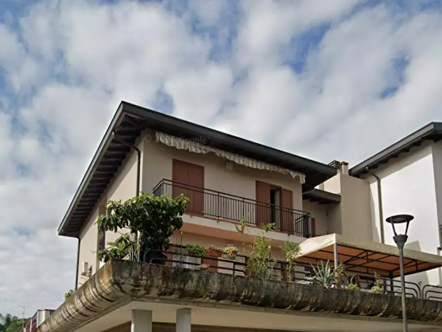 Immagine 3 di Appartamento in vendita  in Via Papa Paolo VI a Montichiari