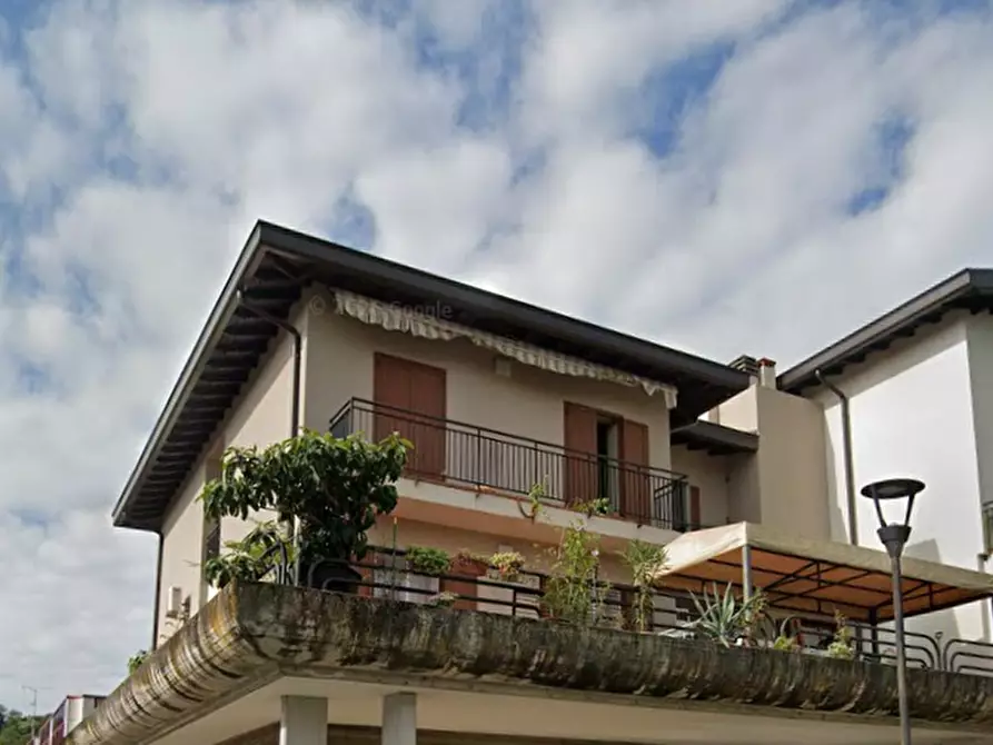 Immagine 4 di Appartamento in vendita  in Via Papa Paolo VI a Montichiari