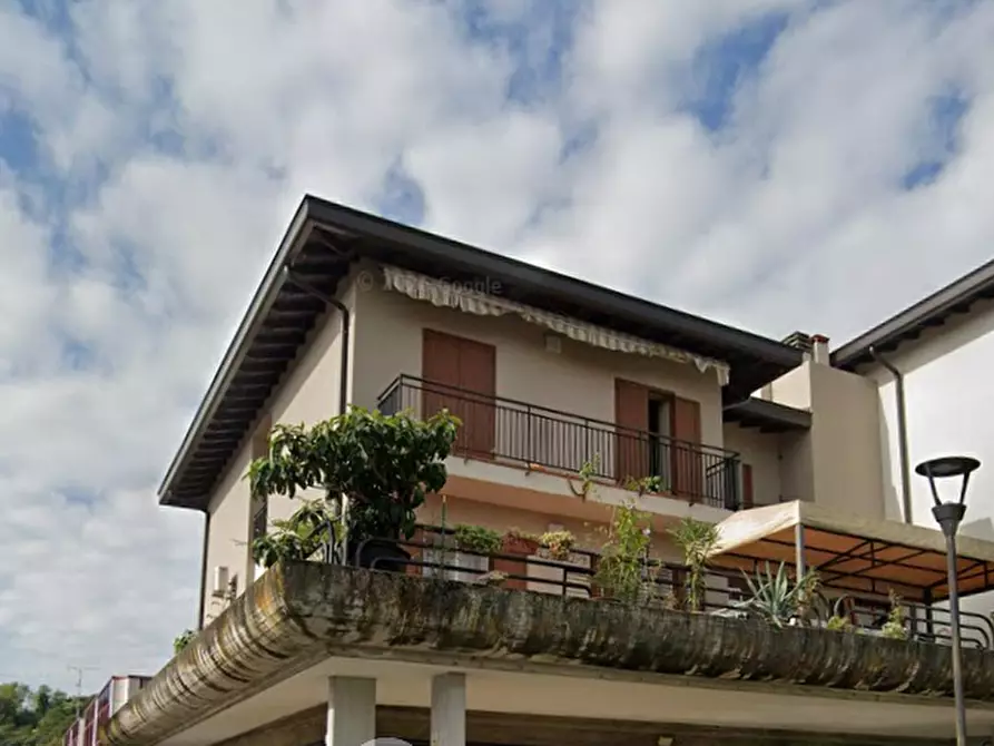 Immagine 5 di Appartamento in vendita  in Via Papa Paolo VI a Montichiari