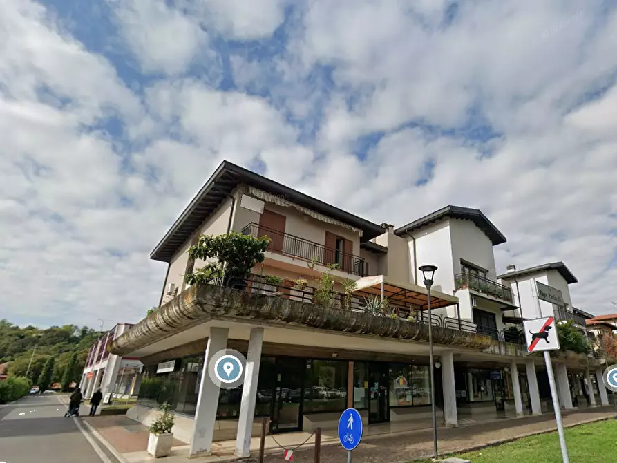Immagine 6 di Appartamento in vendita  in Via Papa Paolo VI a Montichiari