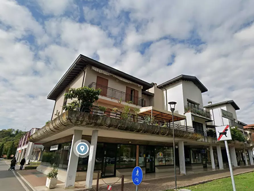 Immagine 7 di Appartamento in vendita  in Via Papa Paolo VI a Montichiari