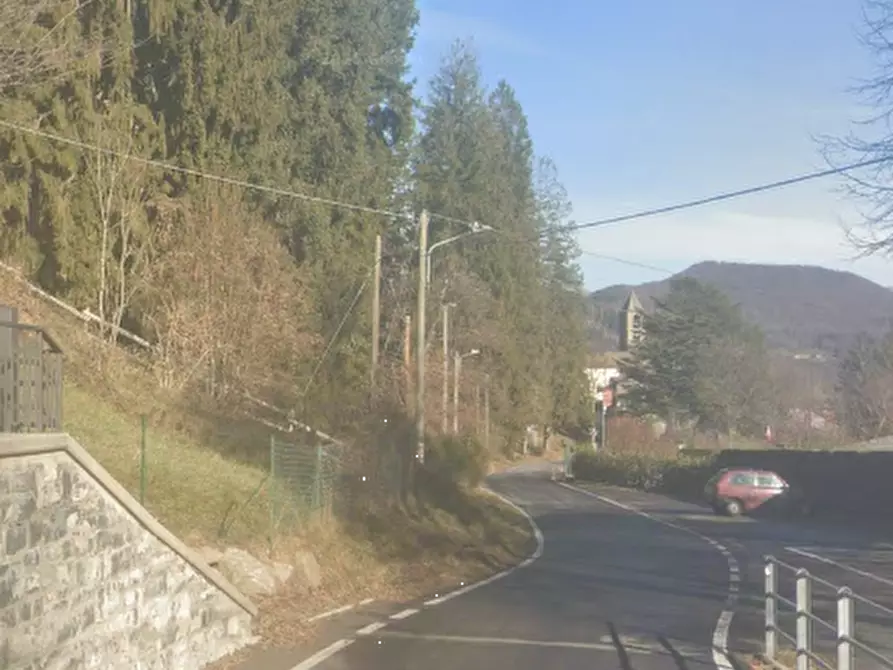 Immagine 18 di Appartamento in vendita  in Via Sighignola a Alta Valle Intelvi