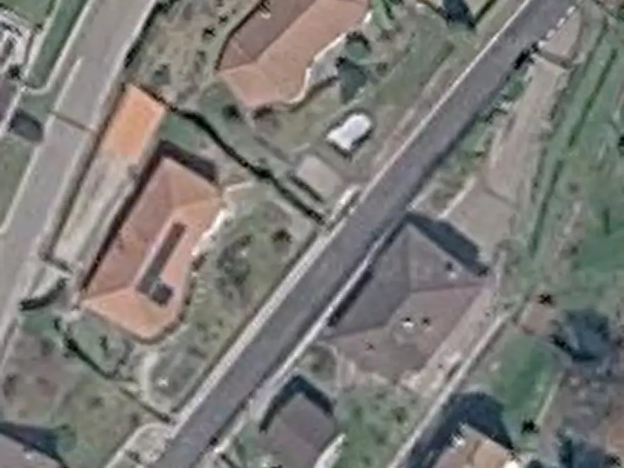 Immagine 5 di Magazzino in vendita  in Vicolo Movetti a Alta Valle Intelvi