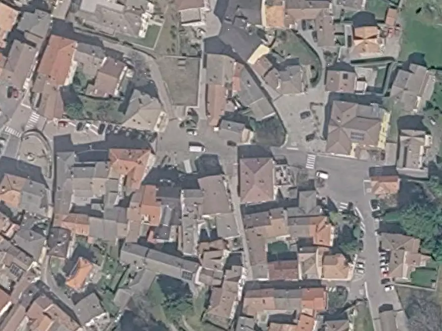 Immagine 6 di Magazzino in vendita  in Vicolo Movetti a Alta Valle Intelvi