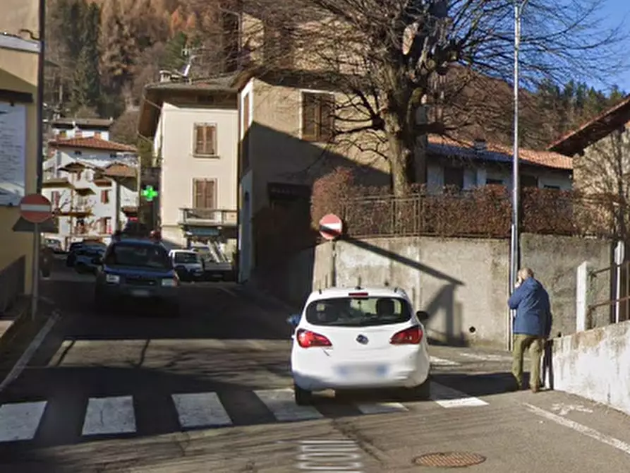 Immagine 7 di Magazzino in vendita  in Vicolo Movetti a Alta Valle Intelvi