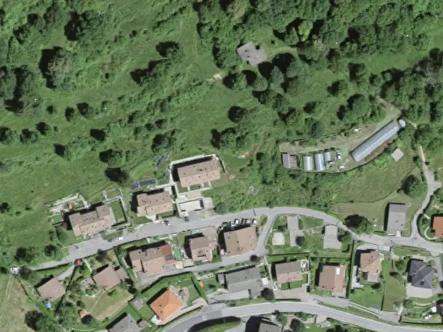 Immagine 4 di Appartamento in vendita  in Via IV Novembre a Alta Valle Intelvi