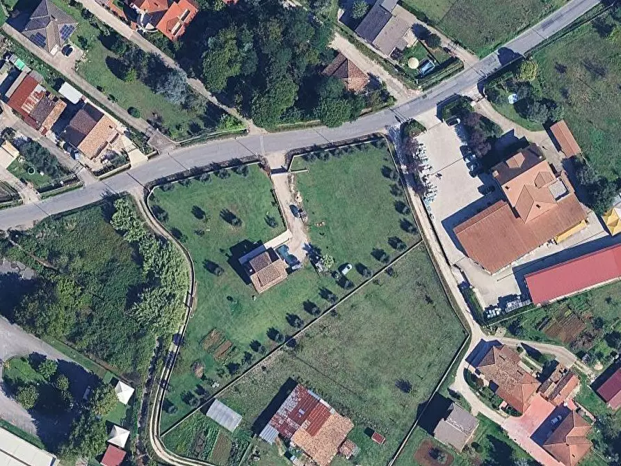Immagine 15 di Terreno agricolo in vendita  in Via Sodine a Frosinone