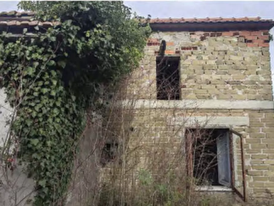 Immagine 3 di Casa indipendente in vendita  in Via Forcella a Frosinone