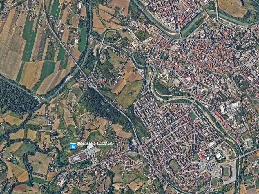 Immagine 9 di Appartamento in vendita  in Via Salerno a Benevento