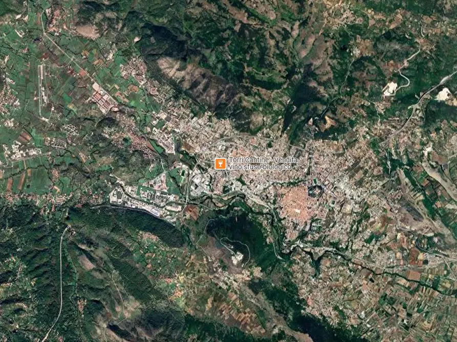 Immagine 9 di Garage in vendita  in Via Guido Polidoro a L'aquila