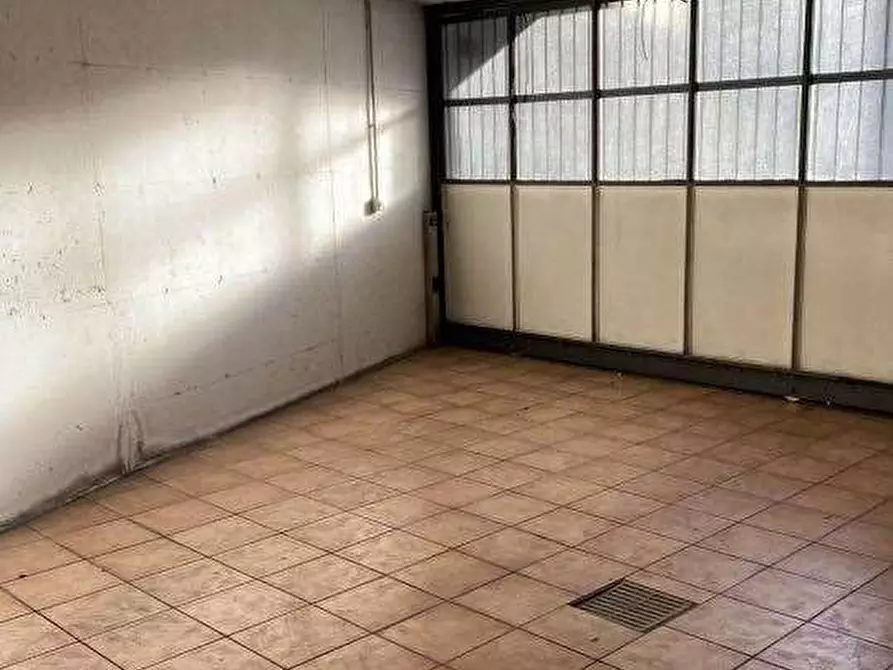 Immagine 5 di Casa bifamiliare in vendita  in Via Carroccio  a Verano Brianza