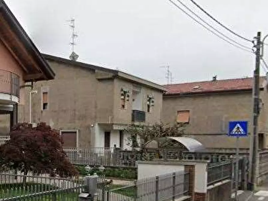 Immagine 9 di Appartamento in vendita  in Via Isonzo a Cogliate