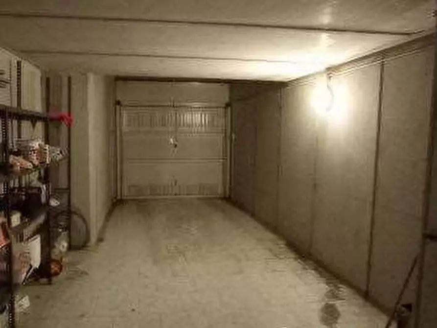 Immagine 4 di Appartamento in vendita  in Via Mazzini a Carnate