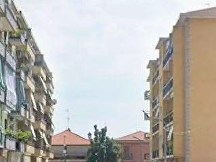 Immagine 2 di Appartamento in vendita  in Via Cernaia a Paderno Dugnano