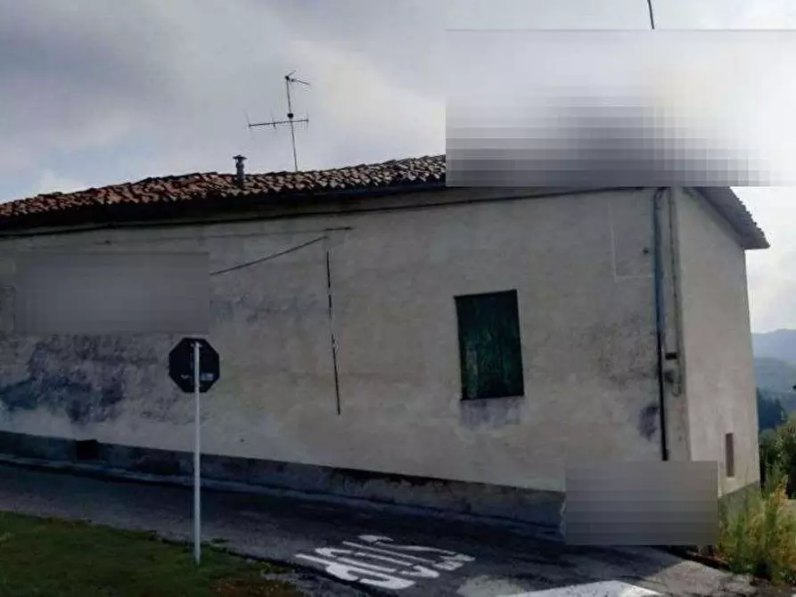Immagine 4 di Rustico / casale in vendita  in Loc. Astirezzi a Scagnello