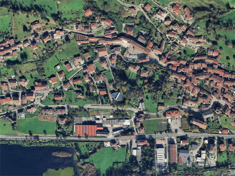 Immagine 4 di Magazzino in vendita  in Via Martiri della Libertà a Endine Gaiano