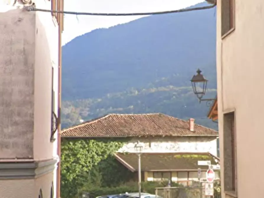 Immagine 6 di Magazzino in vendita  in Via Martiri della Libertà a Endine Gaiano