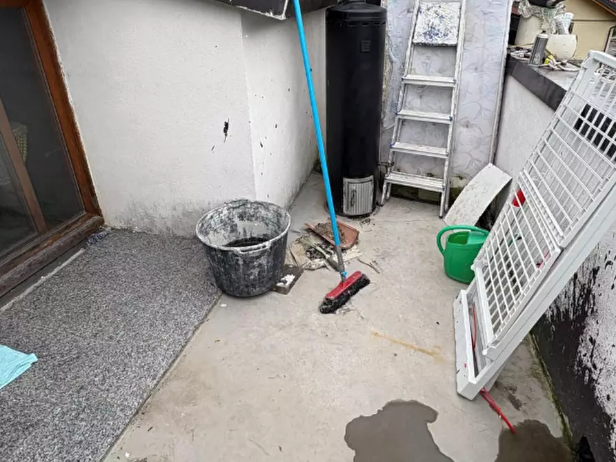 Immagine 11 di Magazzino in vendita  in Via Martiri della Libertà a Endine Gaiano