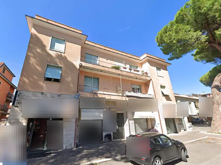 Immagine 4 di Appartamento in vendita  in Via Edmondo Riva a Monterotondo