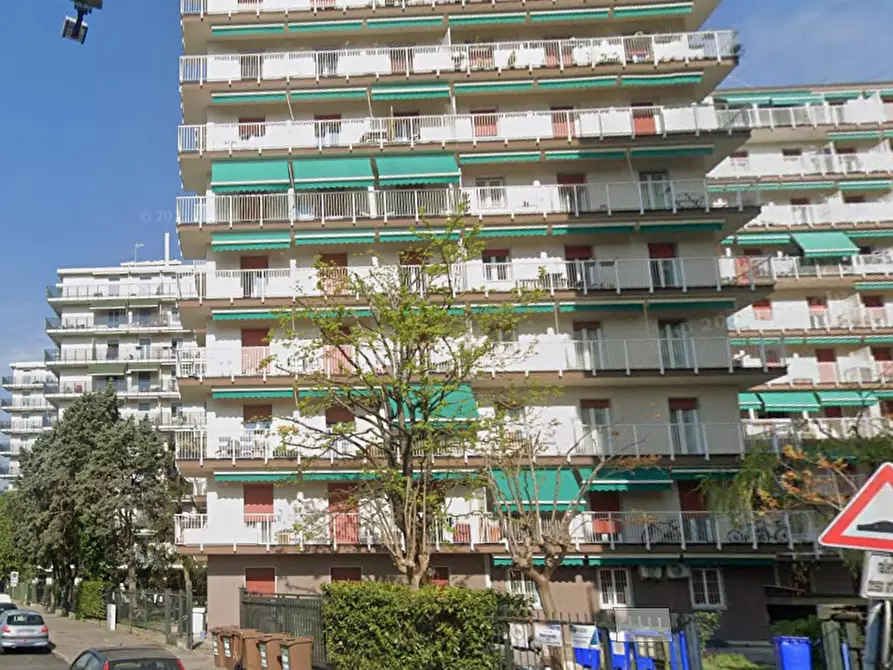 Immagine 6 di Appartamento in vendita  in Via Georg Bizet a Pioltello
