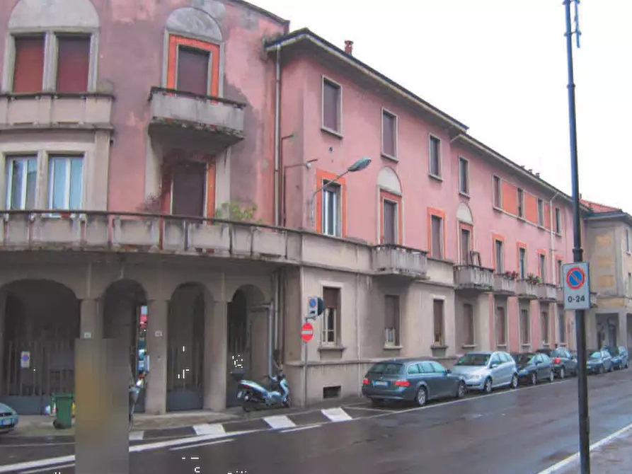 Immagine 2 di Appartamento in vendita  in Via A. Manzoni a Busto Garolfo