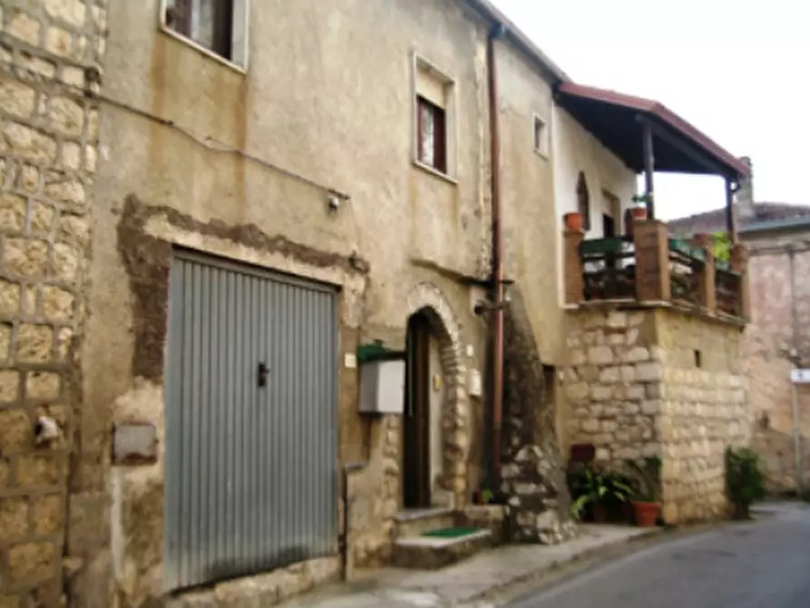 Immagine 3 di Rustico / casale in vendita  in Via Roma a Dragoni