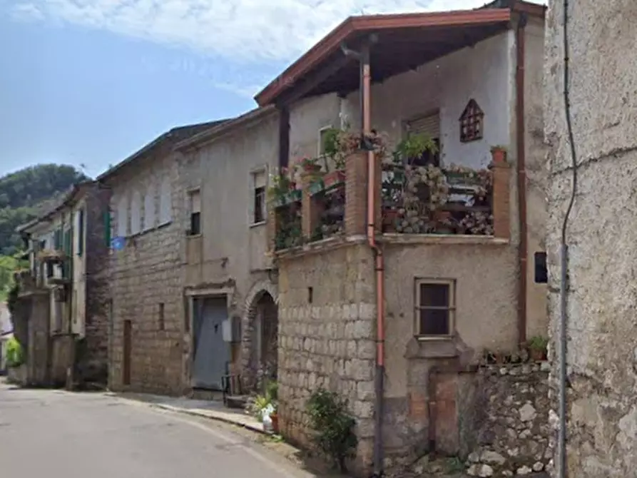 Immagine 8 di Rustico / casale in vendita  in Via Roma a Dragoni