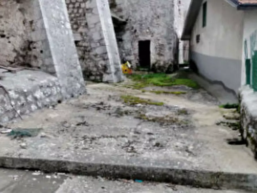 Immagine 4 di Appartamento in vendita  in Via San Giovanni a Letino