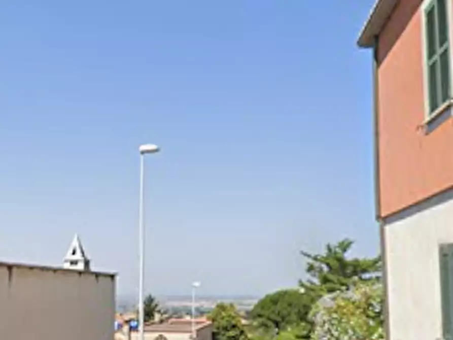 Immagine 4 di Laboratorio in vendita  in Via delle Mole a Albano Laziale