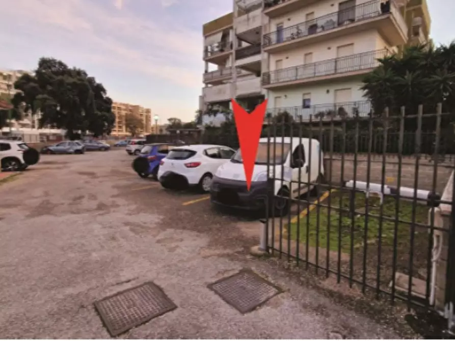 Immagine 2 di Appartamento in vendita  in C. Italia a Anzio