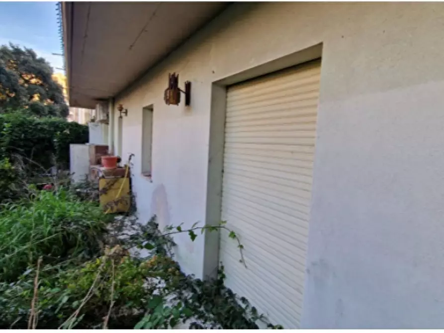 Immagine 6 di Appartamento in vendita  in C. Italia a Anzio