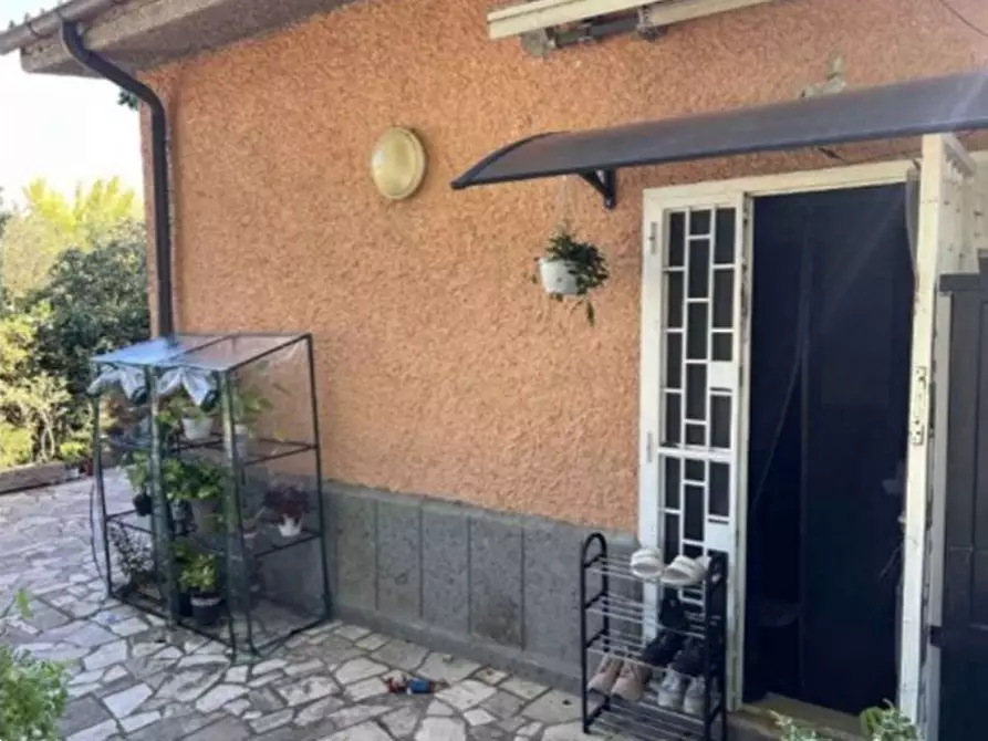 Immagine 6 di Casa bifamiliare in vendita  in Via Montegiove Vecchio a Lanuvio
