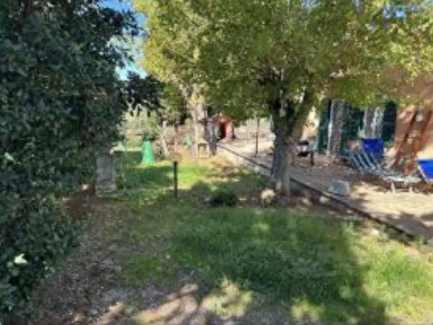 Immagine 29 di Casa bifamiliare in vendita  in Via Montegiove Vecchio a Lanuvio