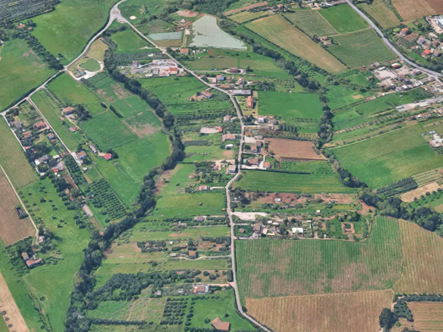 Immagine 37 di Casa bifamiliare in vendita  in Via Montegiove Vecchio a Lanuvio