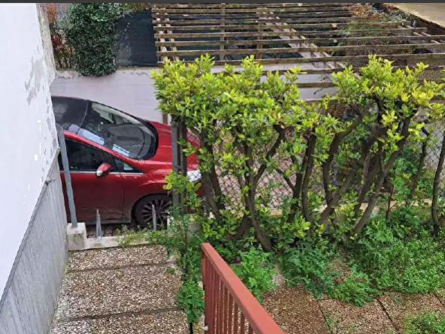 Immagine 2 di Casa indipendente in vendita  in Via Amleto Bertoni a Faenza
