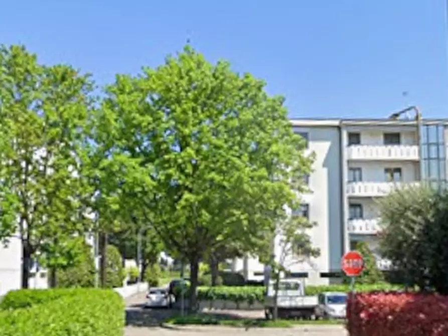 Immagine 6 di Casa indipendente in vendita  in Via Amleto Bertoni a Faenza